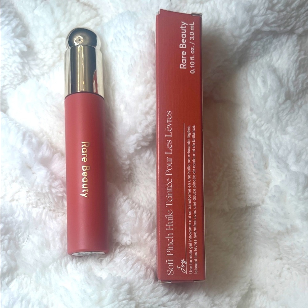 New Rare Beauty Lip Gloss - Color Joy